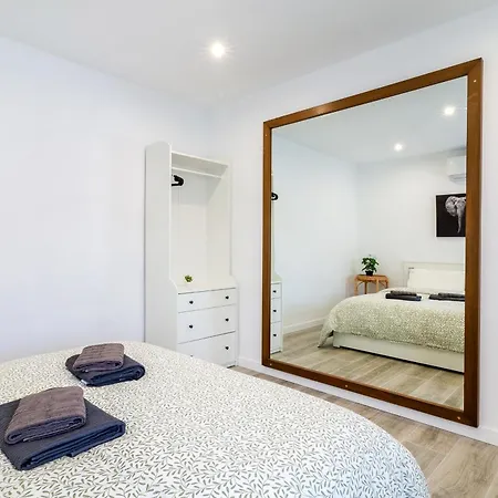 Lejlighed Salatan Apartments, Plaza Paris *