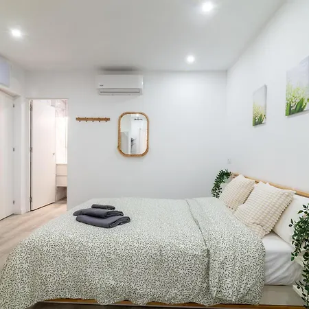 Salatan Apartments, Plaza Paris Appartamento