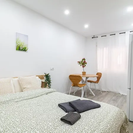 Salatan Apartments, Plaza Paris Appartamento
