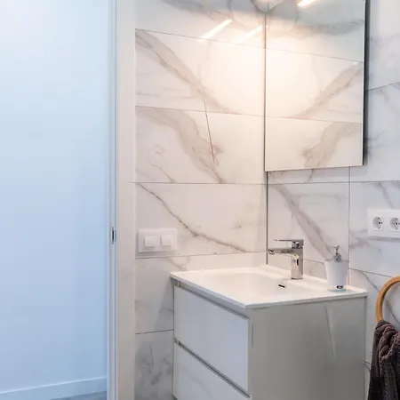 Salatan Apartments, Plaza Paris Appartamento Lloret de Mar