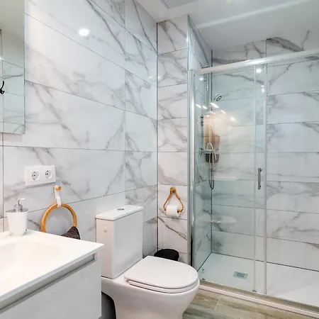 Salatan Apartments, Plaza Paris Appartamento Lloret de Mar